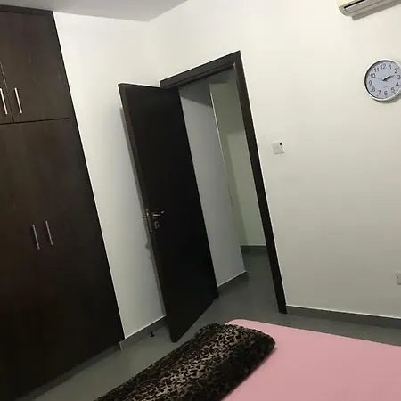 Alqarra Larnka Гостьовий будинок *